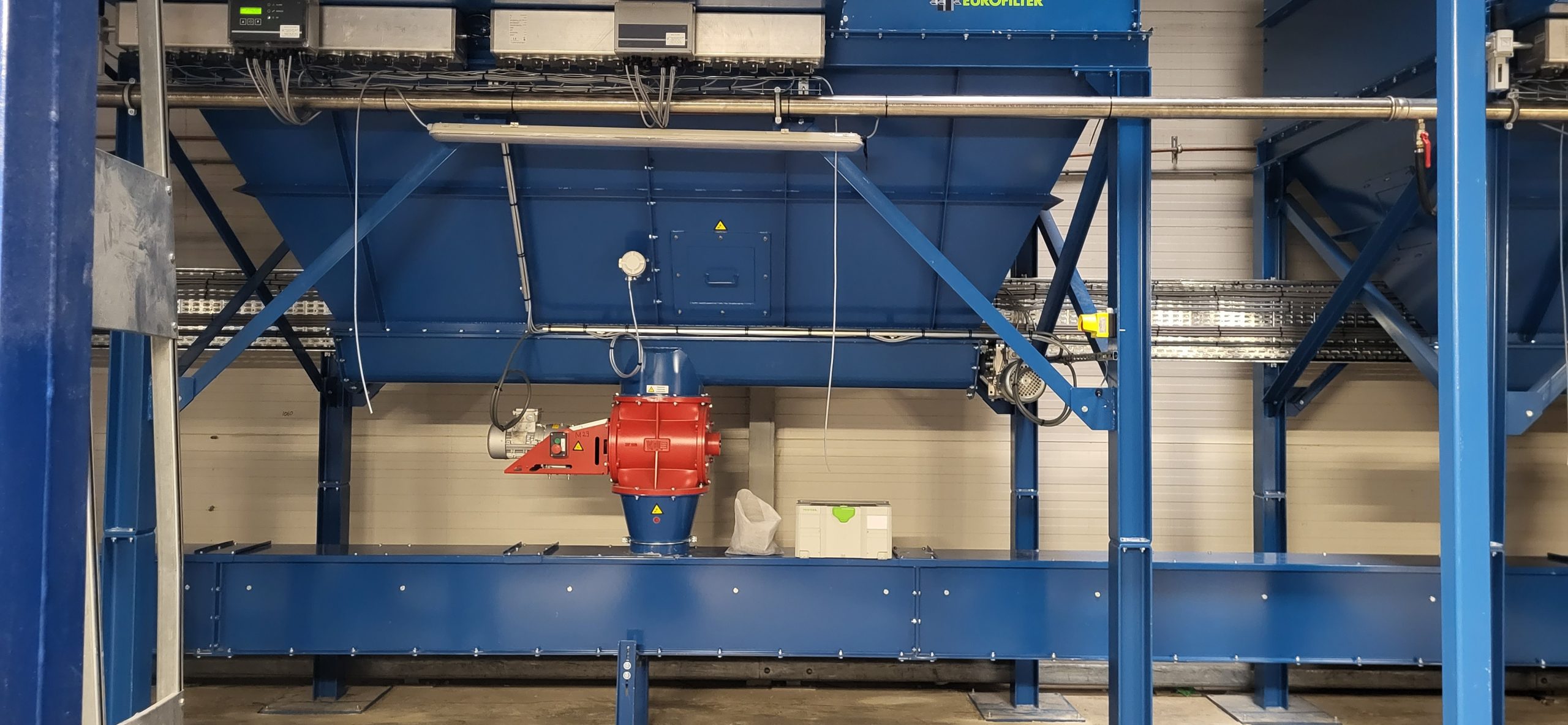 Automated waste handling installation in the ATEX production environment